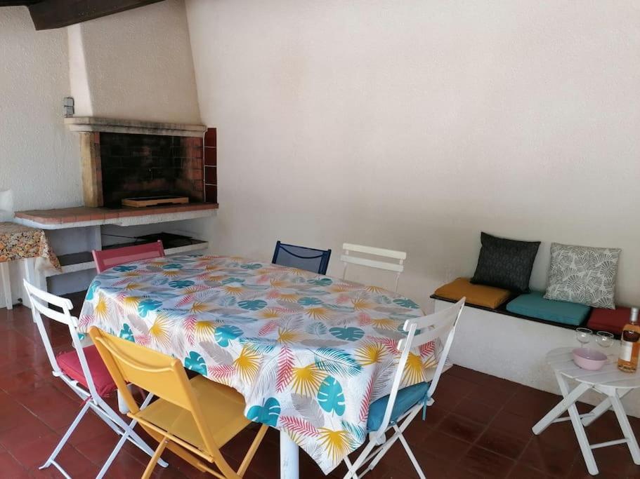 Studio Meyreuil-Terrasse-Au Calme En Campagne-Clim Kültér fotó